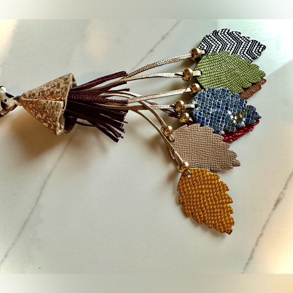 Colorful leather Leaf Keychain Tassel